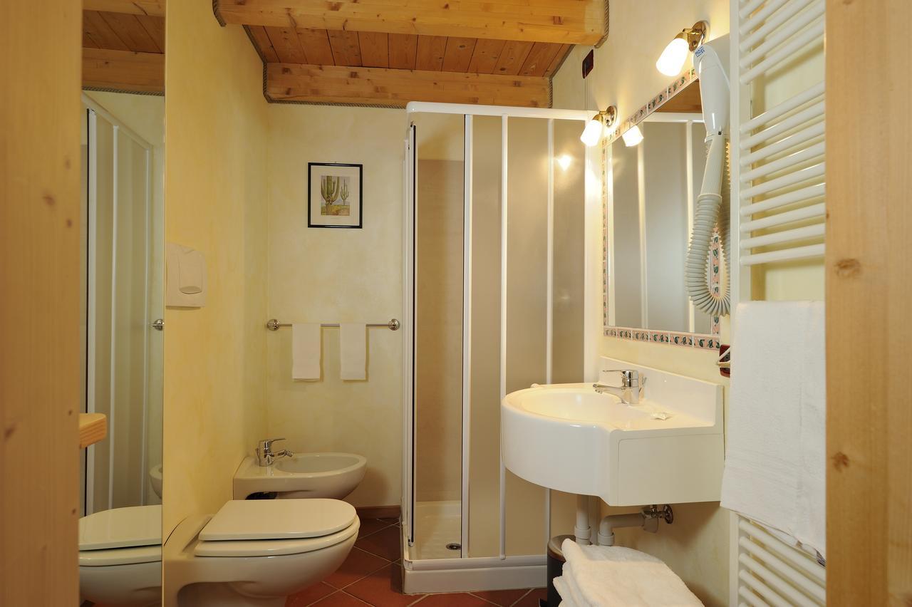 Chalet Dei Pini Lejlighedshotel Madonna Eksteriør billede