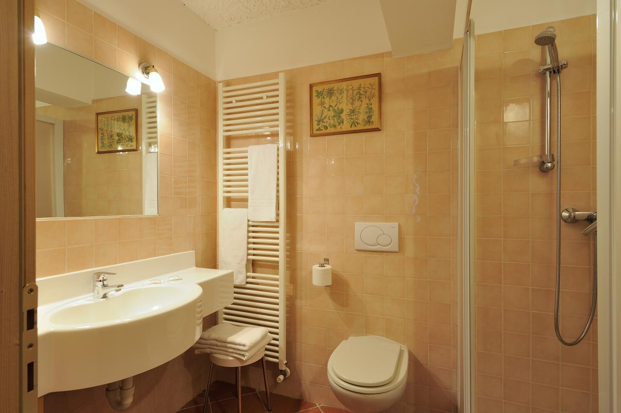 Chalet Dei Pini Lejlighedshotel Madonna Eksteriør billede