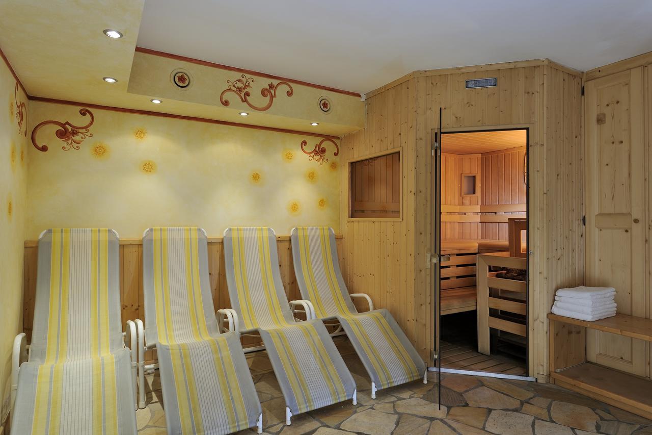 Chalet Dei Pini Lejlighedshotel Madonna Eksteriør billede